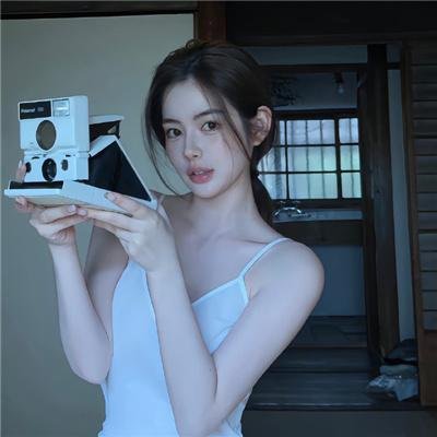 饥荒年，锦鲤萌宝靠兽语带飞全家